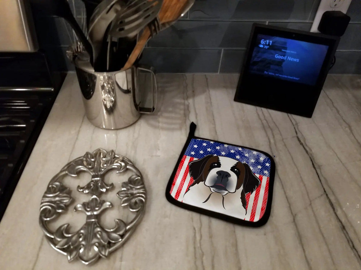 Pot Holder Set of 2 | Heat Resistant Quilted Hot Pads | 7.5 x 7.5 Inch | American Flag and Saint Bernard