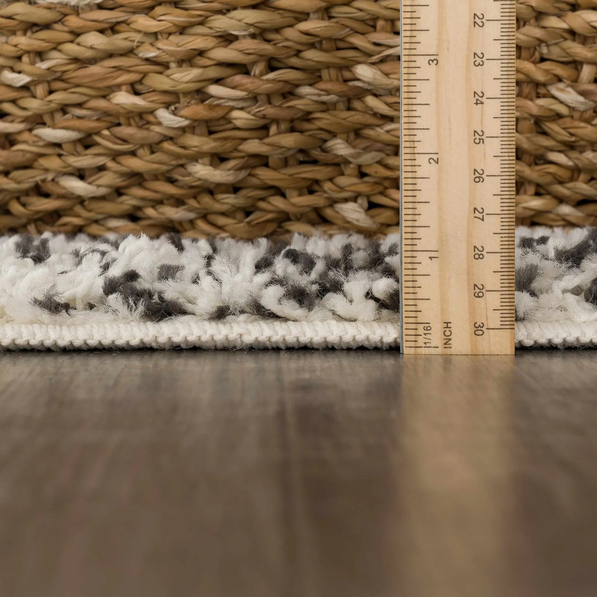Buan Plush Area Rug from PriceLows™