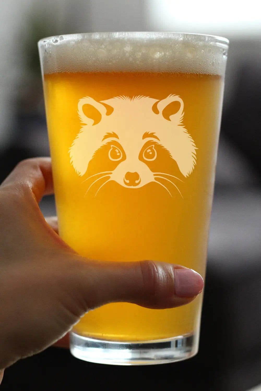 Pint Glass | Permanently Etched Raccoon | 16 Fluid Ounces