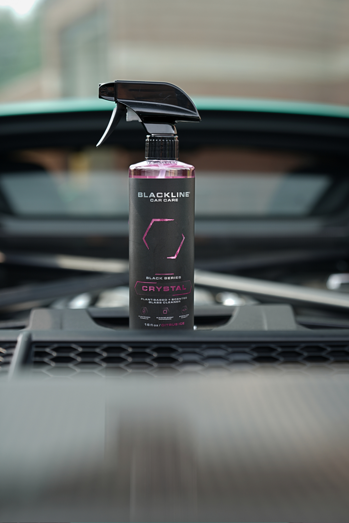 BLACKLINE Crystal Glass Cleaner | Streak-Free Formula