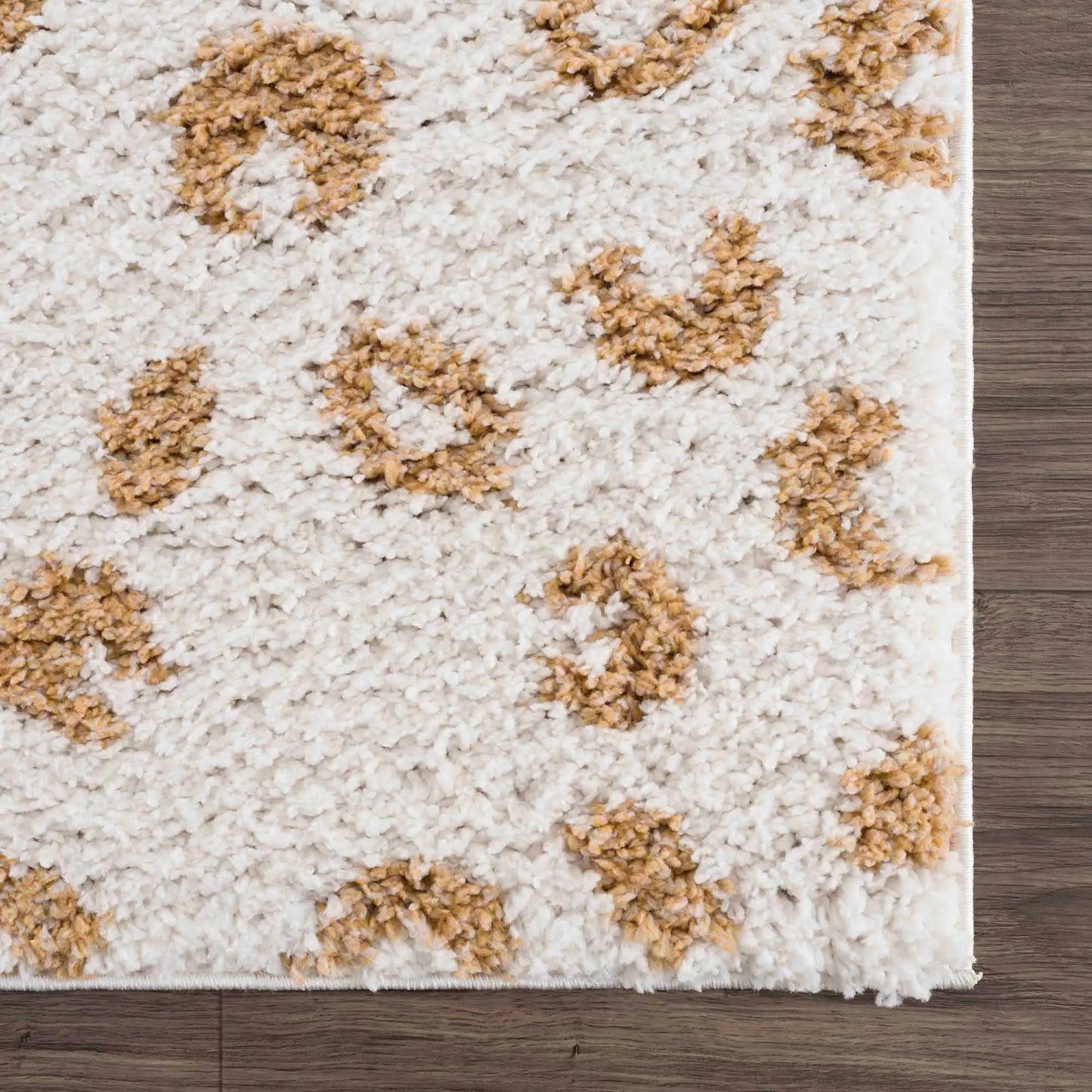 Altin Leopard Print White Area Rug from PriceLows™