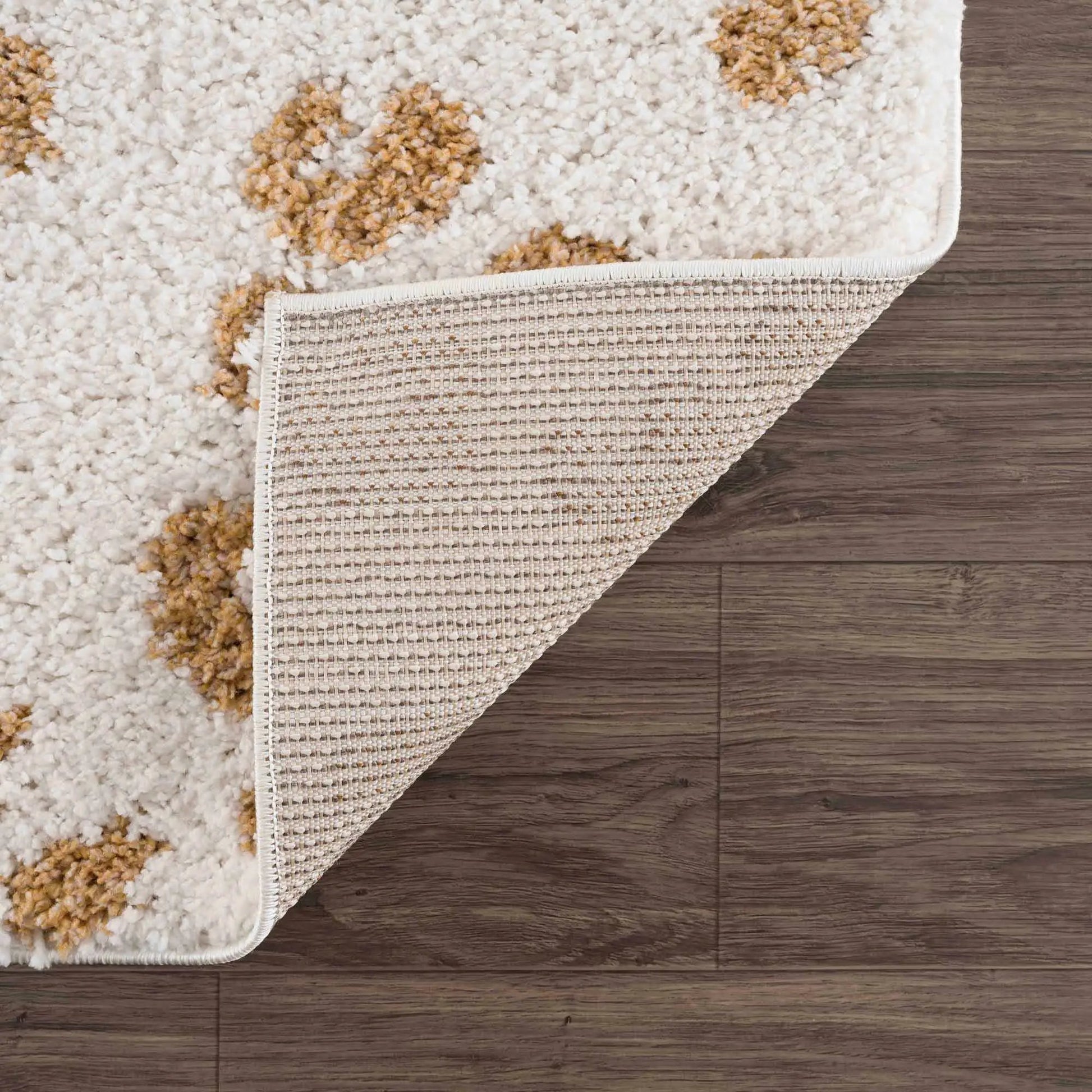 Altin Leopard Print White Area Rug from PriceLows™