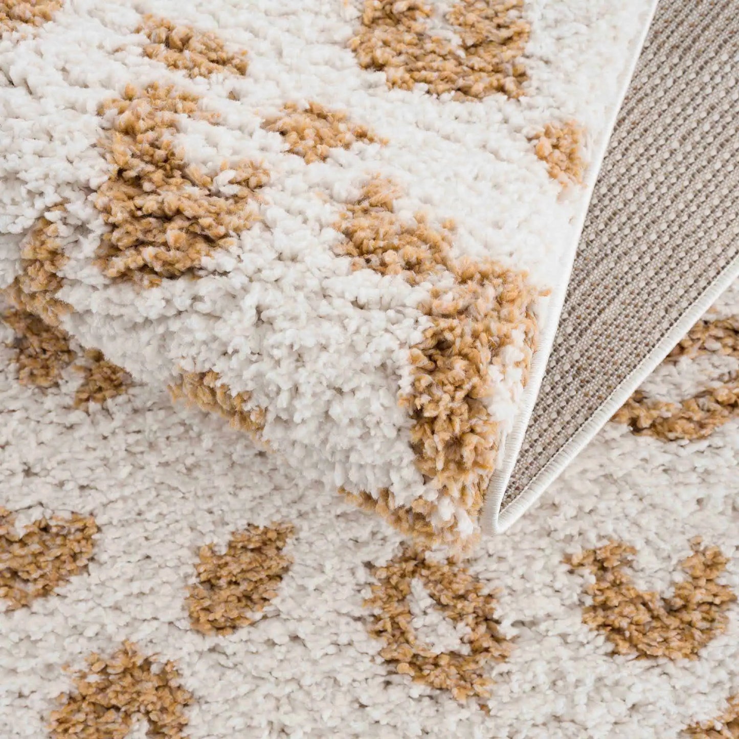 Altin Leopard Print White Area Rug from PriceLows™