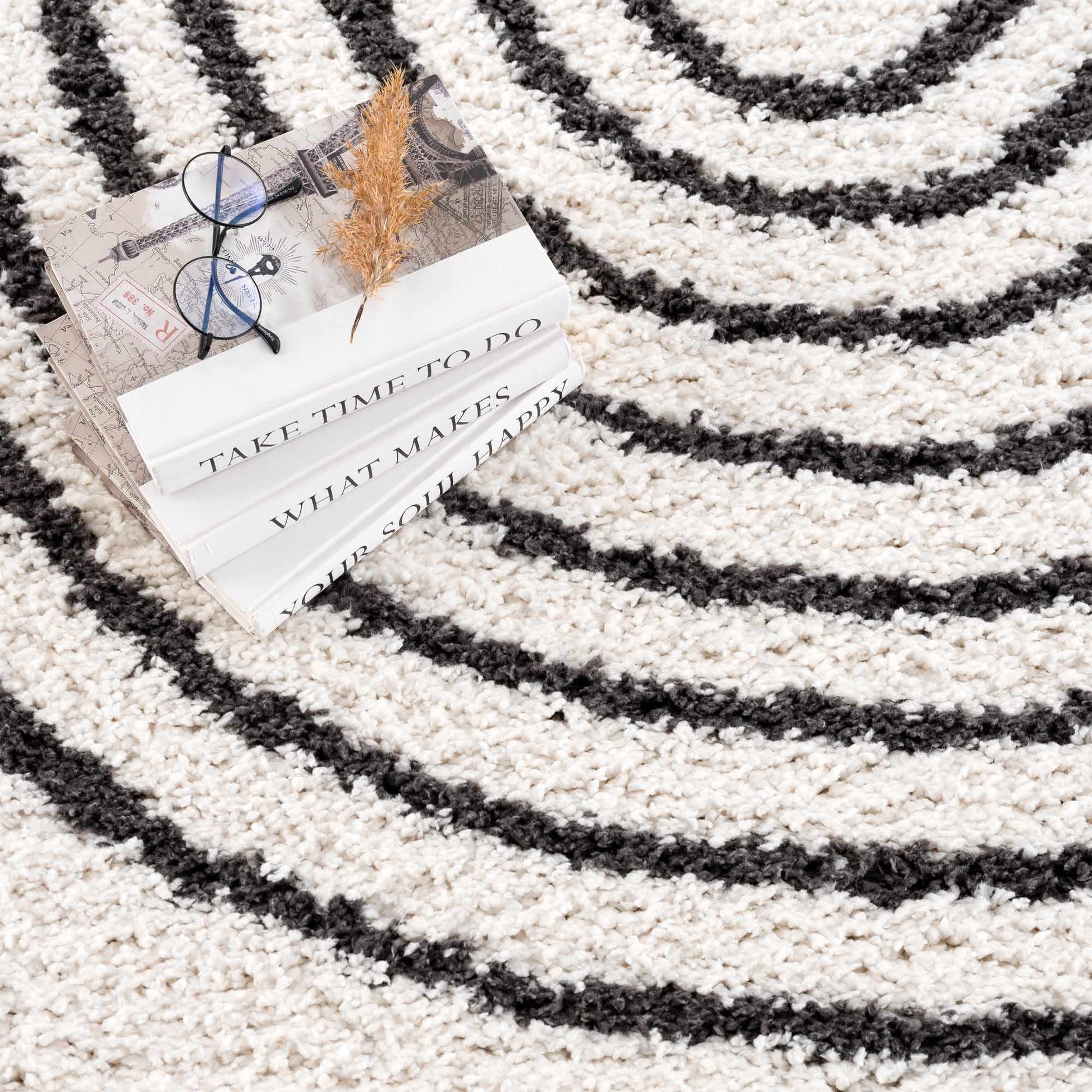 Bauer Area Rug from PriceLows™
