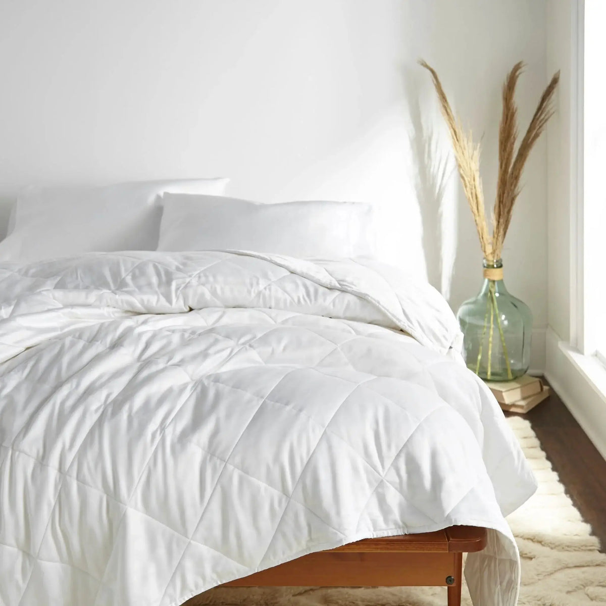 Bamboo Duvet Comforter | Weightless Cooling Fill | Hypoallergenic Soft