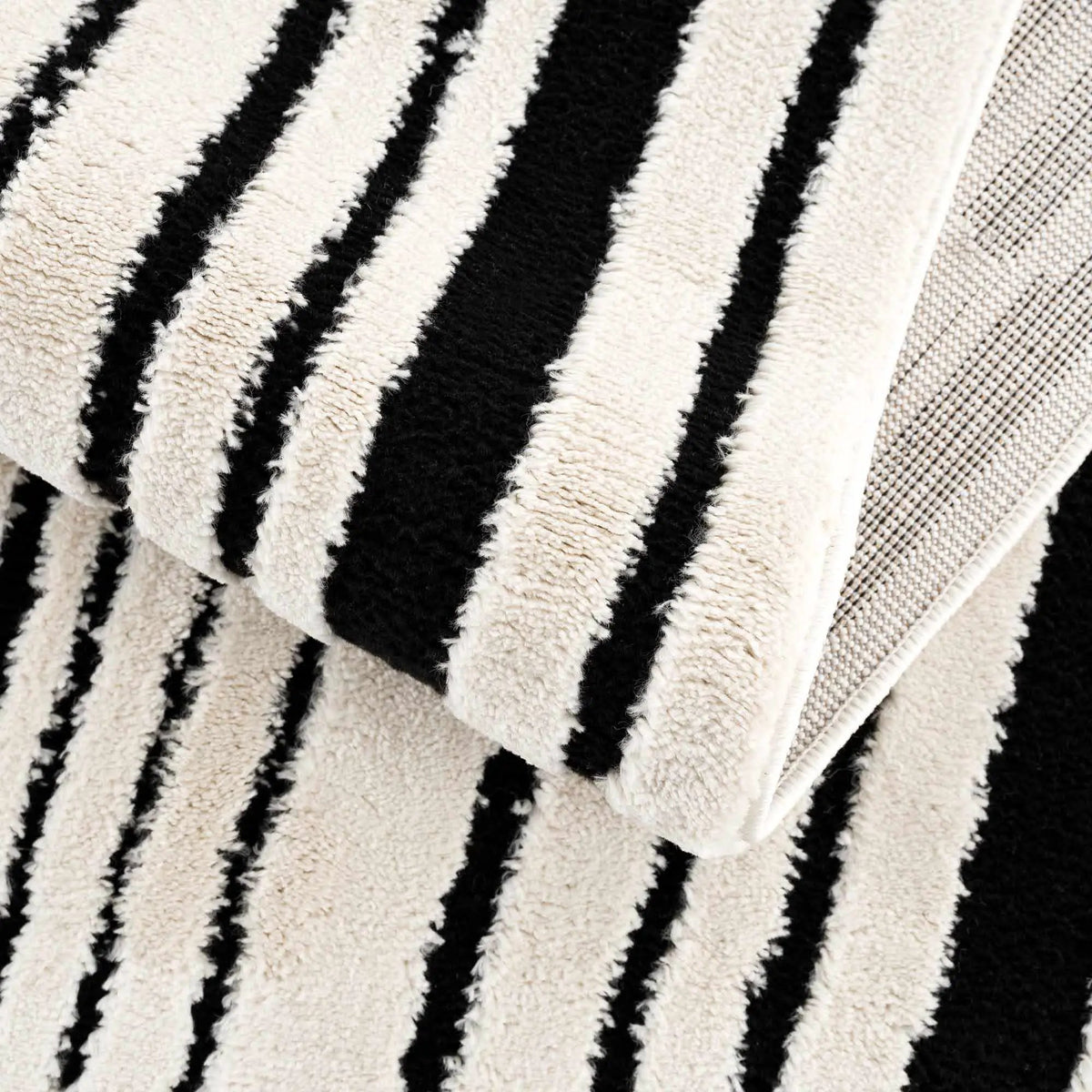 Bansi Area Rug from PriceLows™