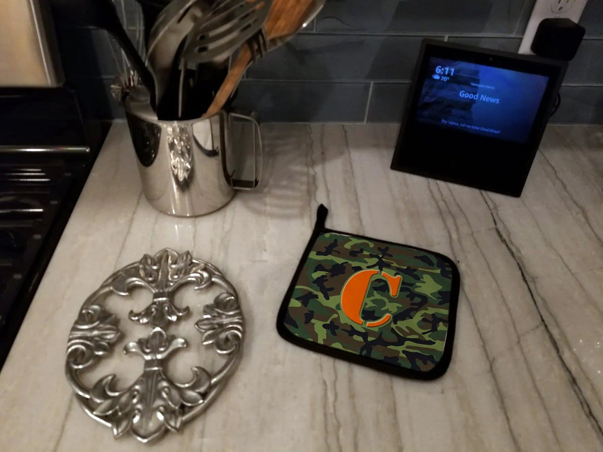 Pot Holder Set of 2 | Heat Resistant Quilted Hot Pads | 7.5 x 7.5 Inch | Letter C Monogram - Camo Green