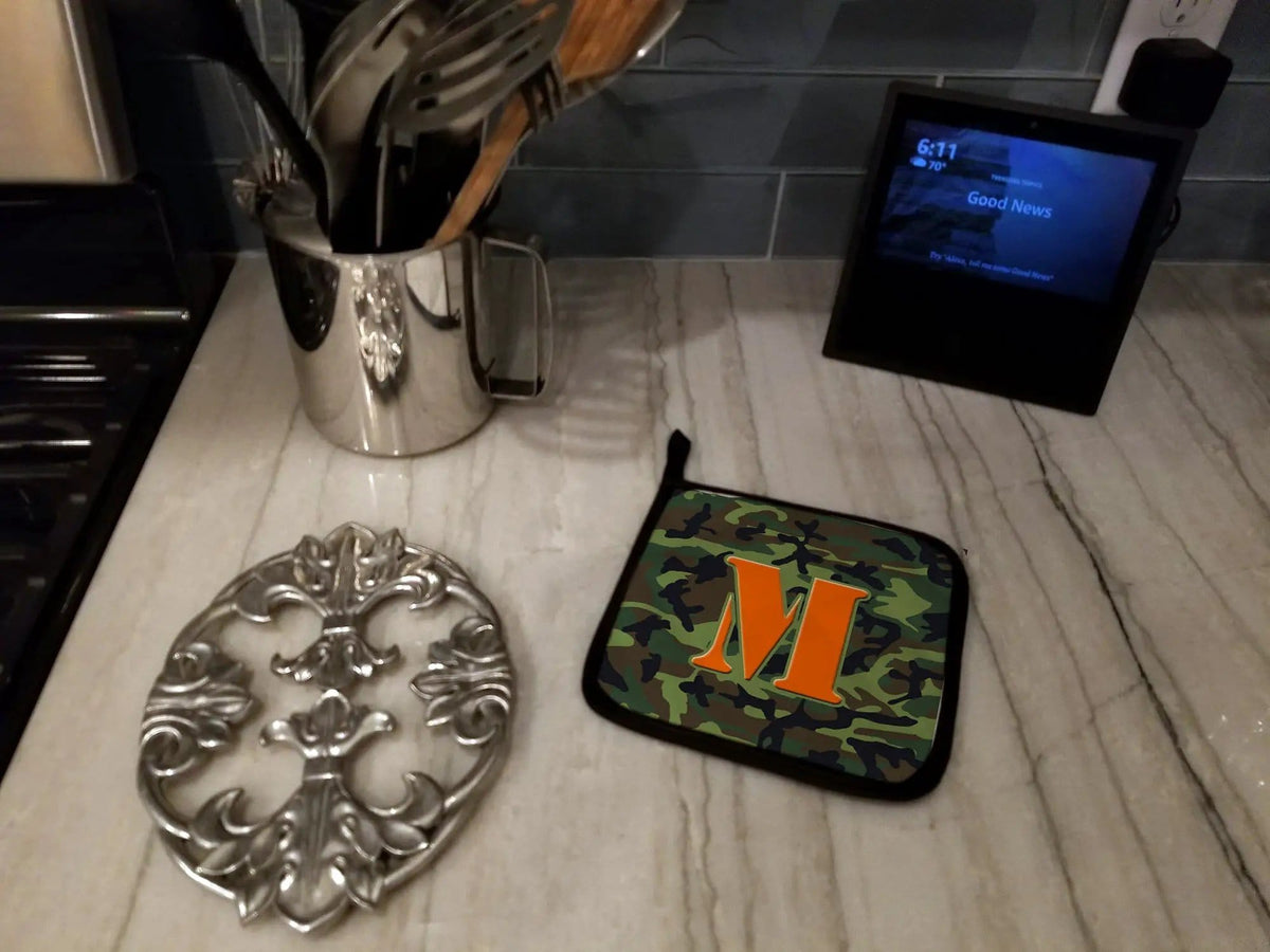 Pot Holder Set of 2 | Heat Resistant Quilted Hot Pads | 7.5 x 7.5 Inch | Letter M Monogram - Camo Green