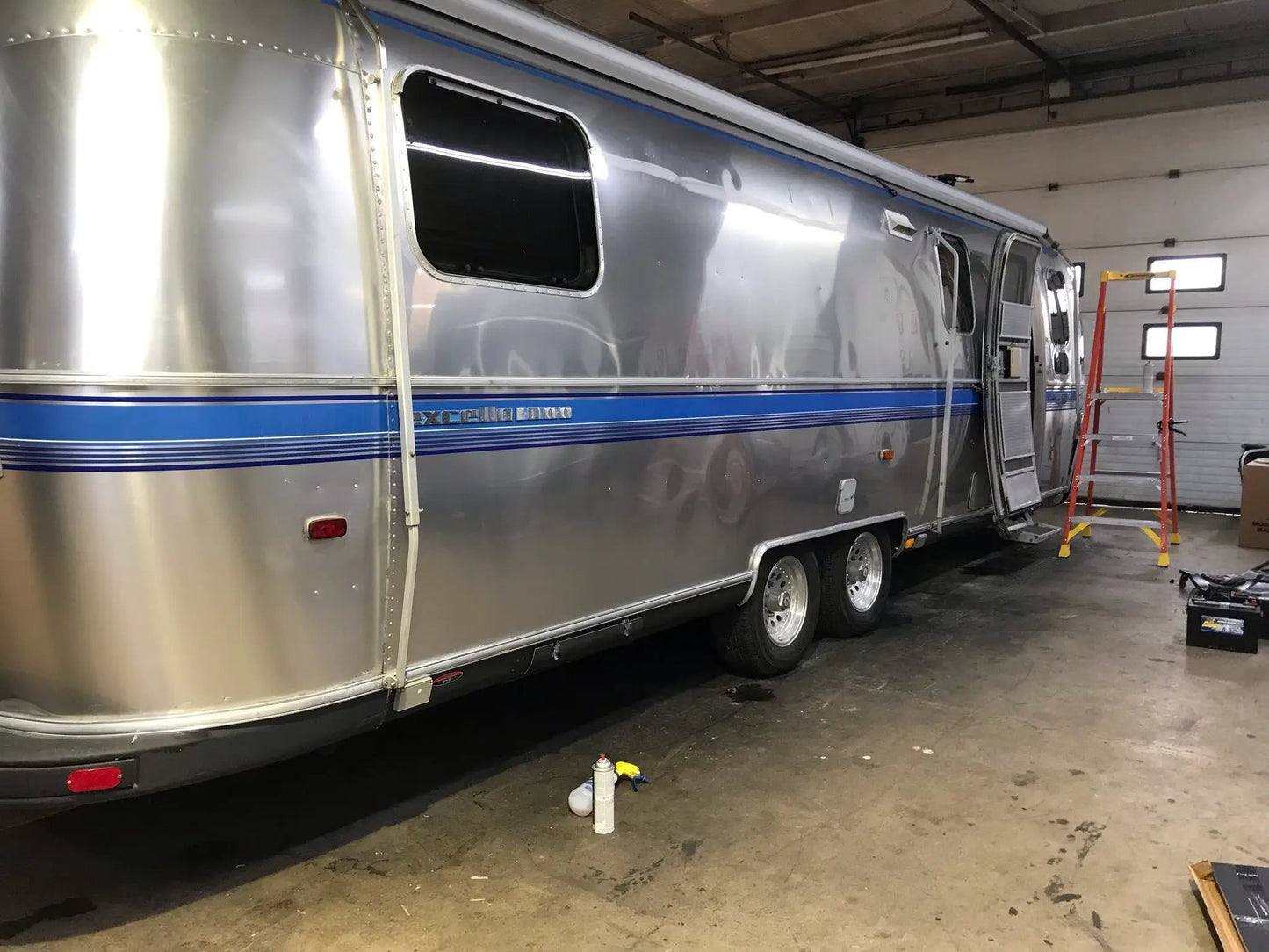SOCAR Sealant - Automotive & RV Protective Wax from PriceLows™