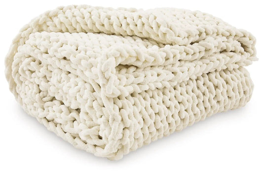 Chaddon Throw | 3 Pieces | Chenille & Polyester | Home
