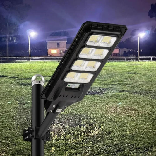 Solar Street Light | 200W Output | 25000 Lumens | IP65 Waterproof