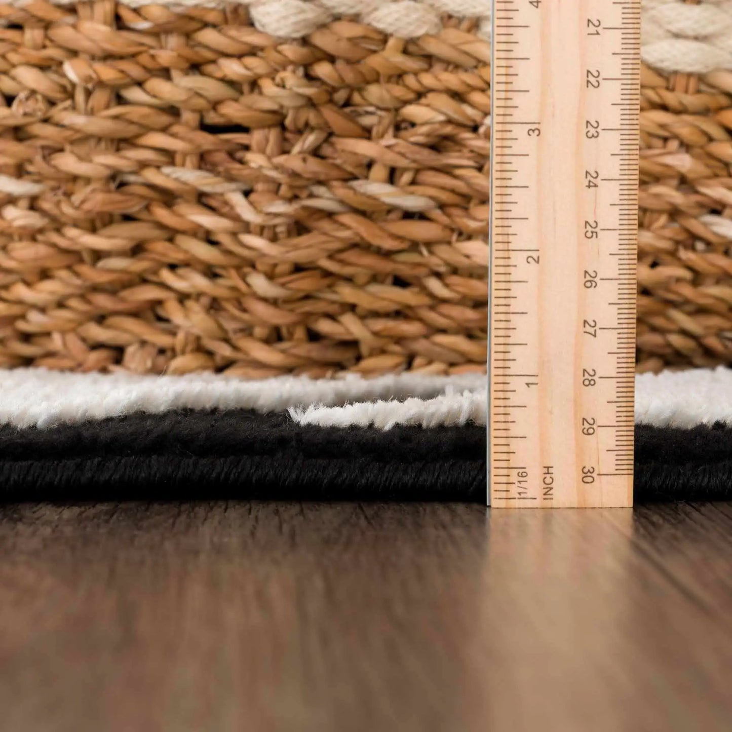 Azana Black & White Area Rug from PriceLows™