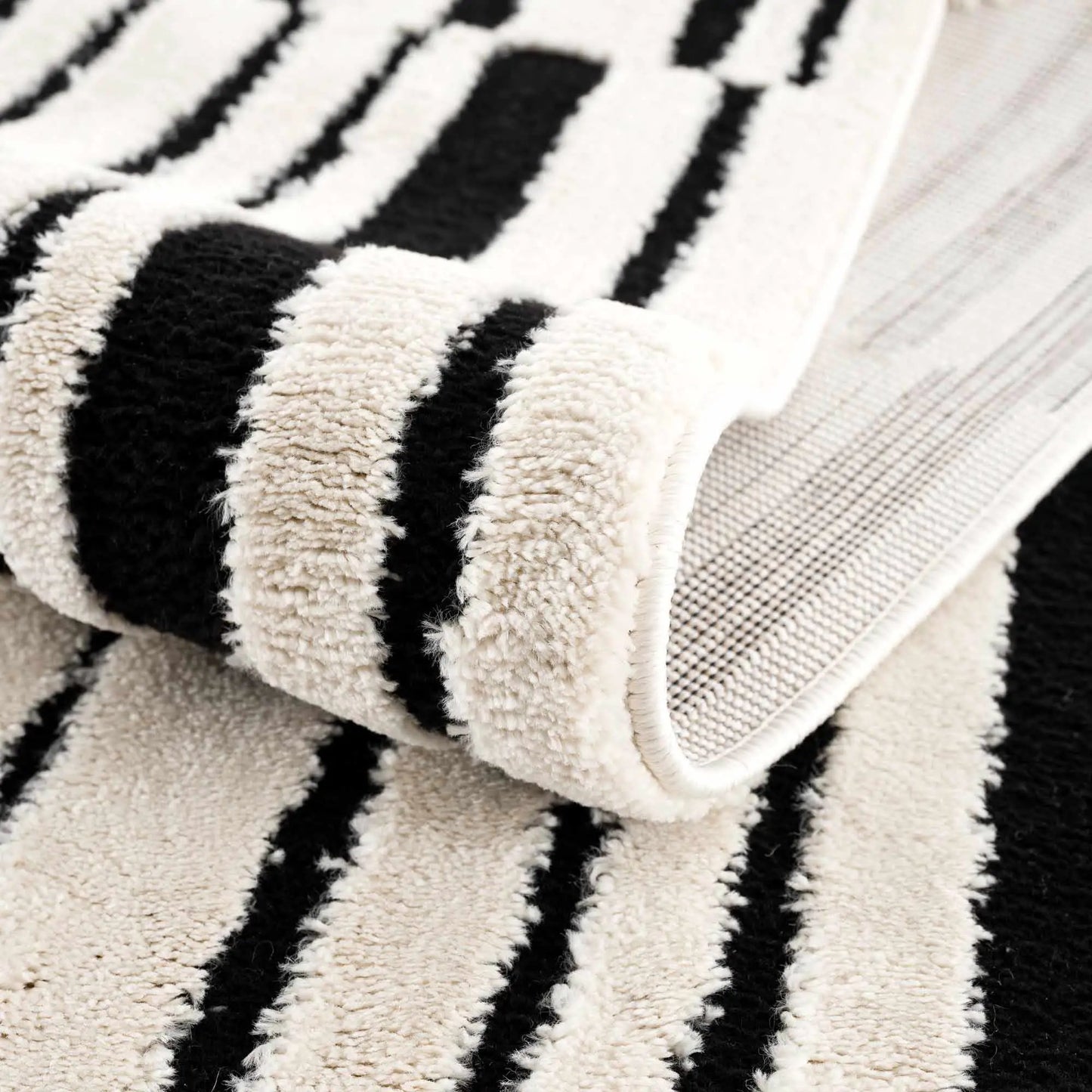 Bansi Area Rug from PriceLows™