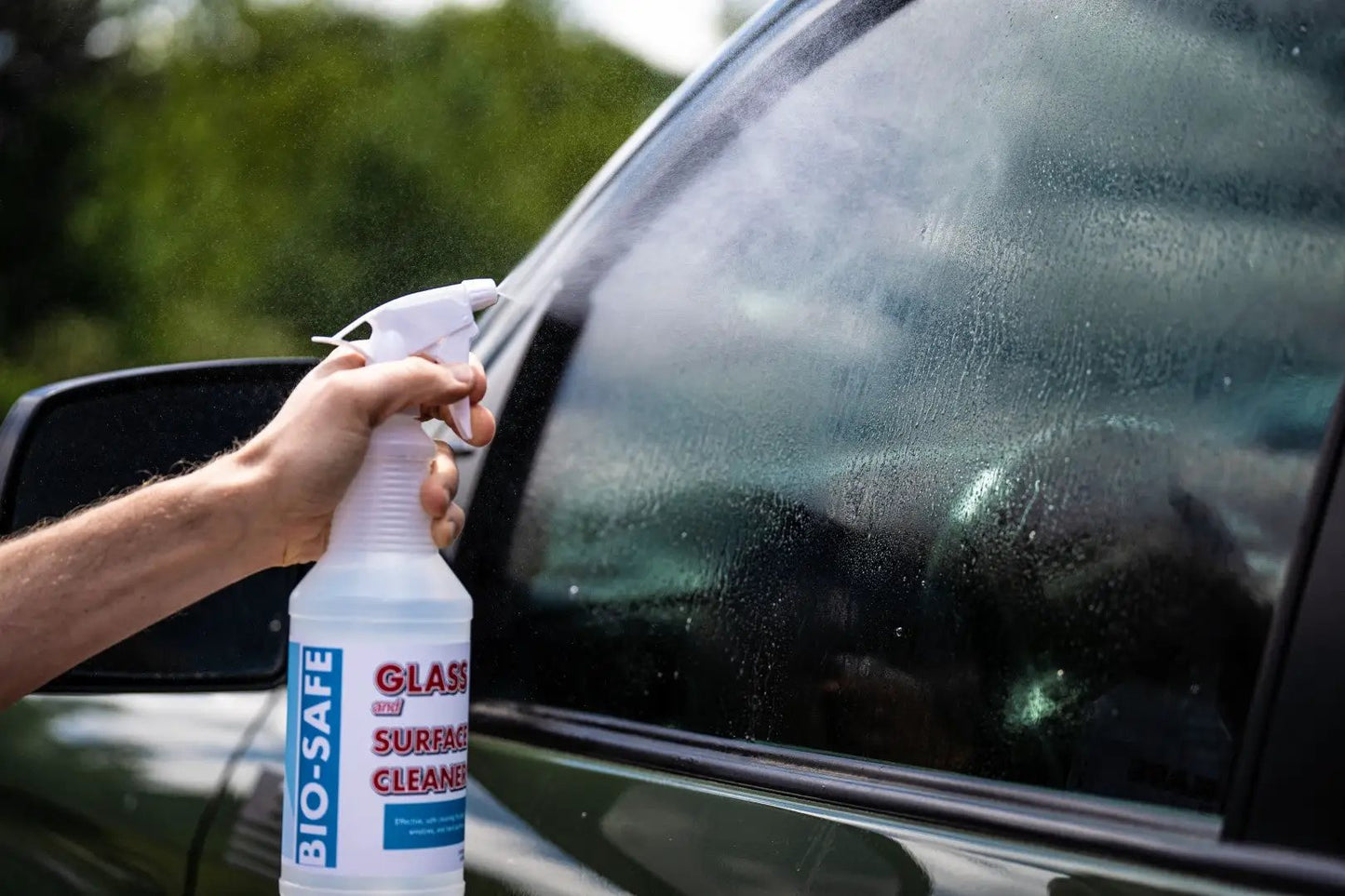 Glass & Surface Cleaner for Home & Business from PriceLows™