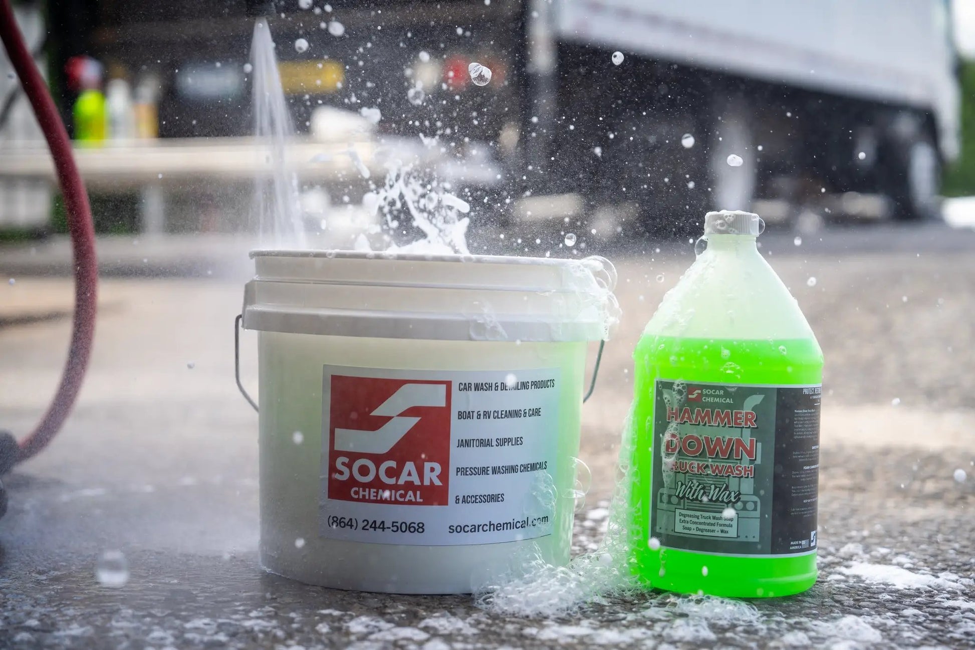 Hammer Down Heavy Duty Truck Wash Soap with Wax from PriceLows™