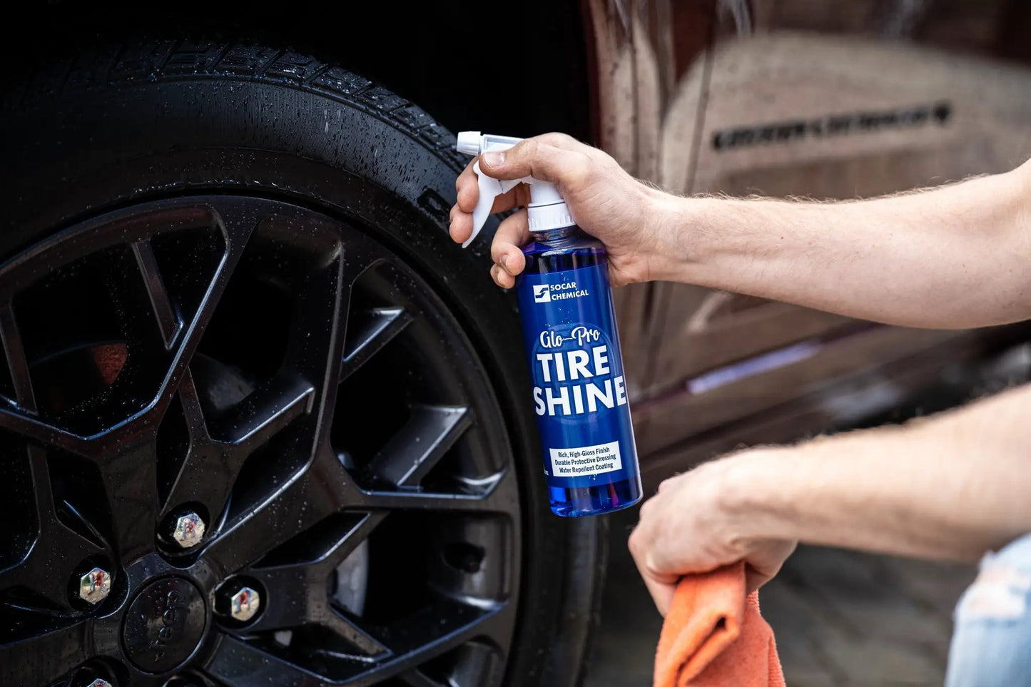 Eye Candy Extreme Tire Shine - High Gloss, Solvent, Wet Look Tire Shine from PriceLows™