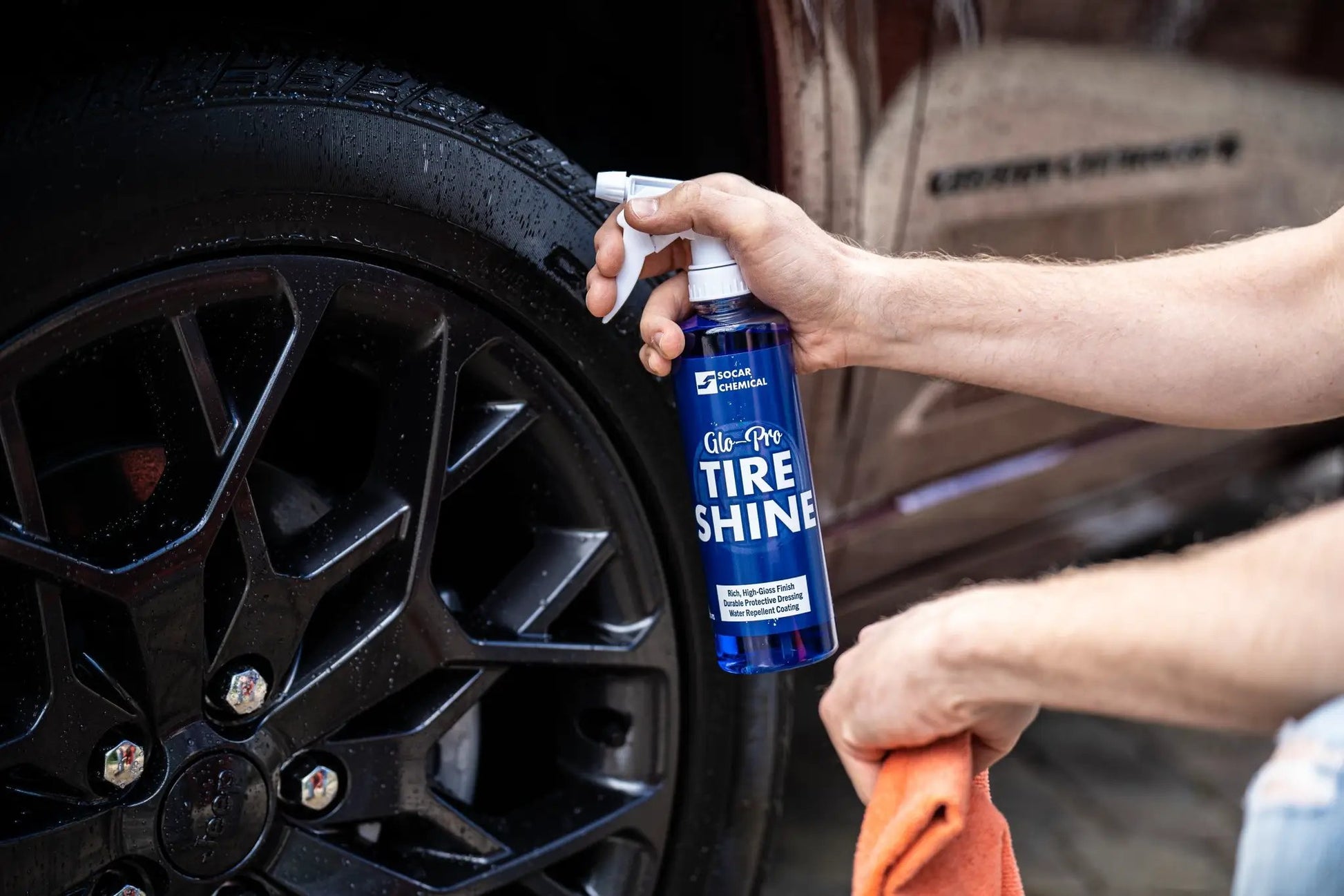 Eye Candy Extreme Tire Shine - High Gloss, Solvent, Wet Look Tire Shine from PriceLows™