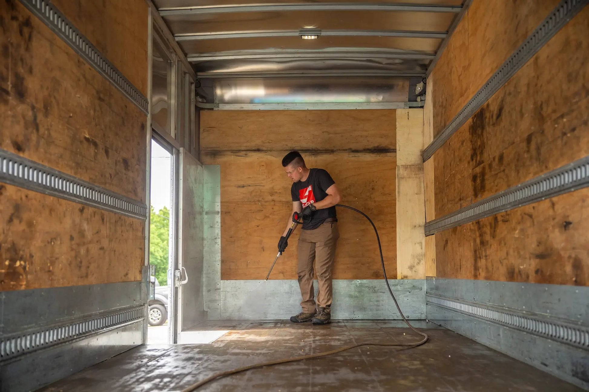 White Lightning Industrial Degreaser from PriceLows™