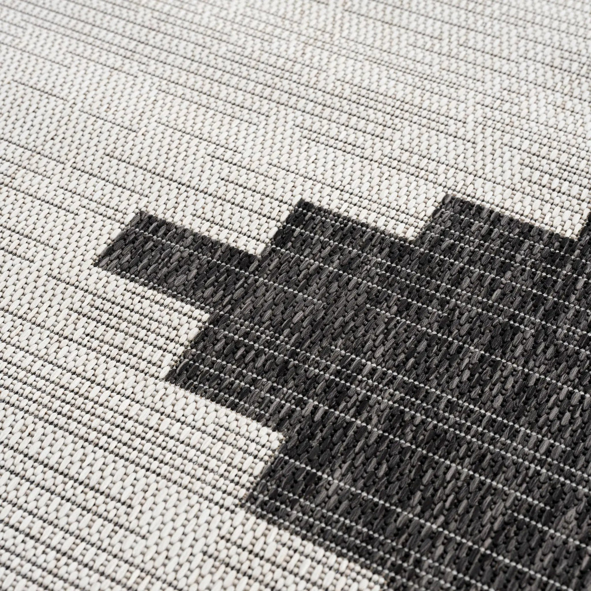 Djugun Outdoor Rug from PriceLows™