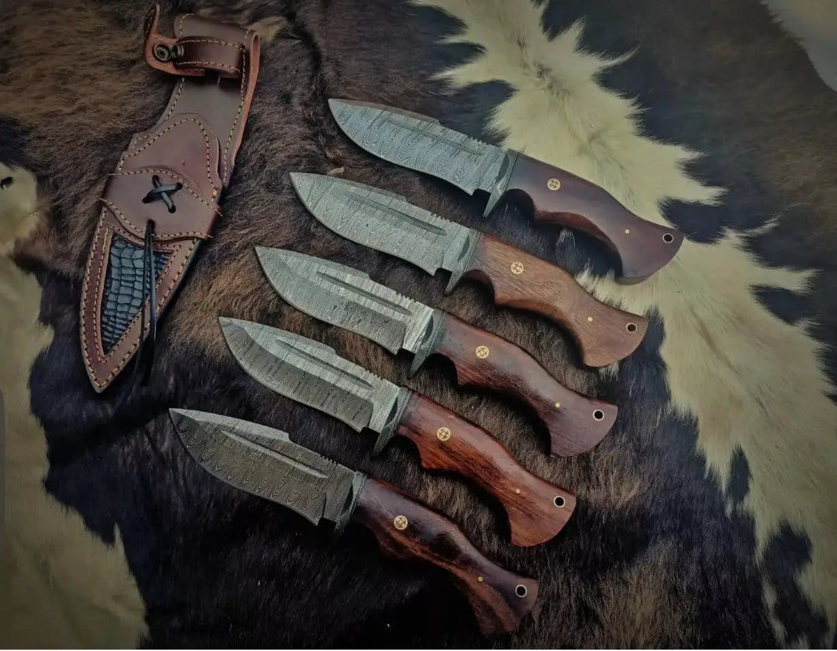 KNIVES WITH Leather SHEATH, Camping knife, EDC knife | Damascus Steel | Hunting & Survival Knife | Home