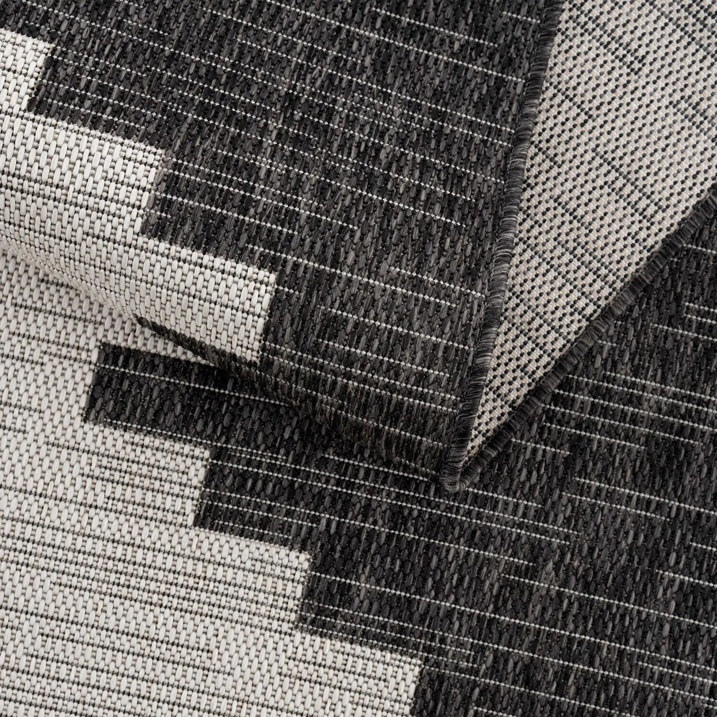 Djugun Outdoor Rug from PriceLows™