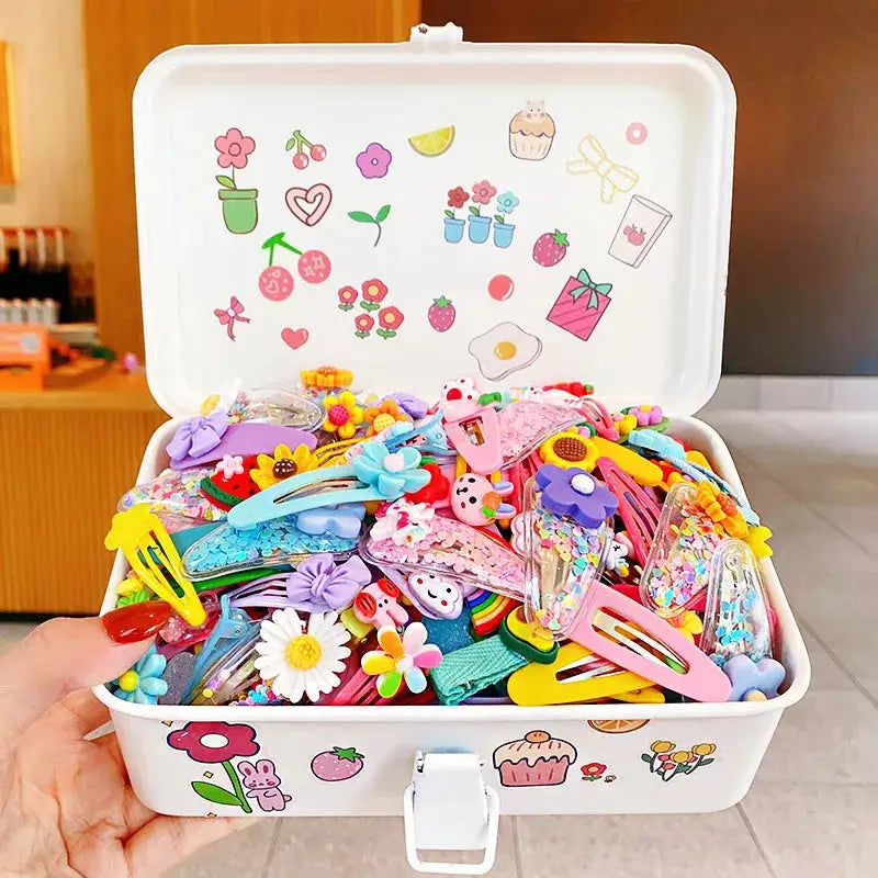 Girls Hair Clips | Cartoon Flower Design | 12 Piece Set