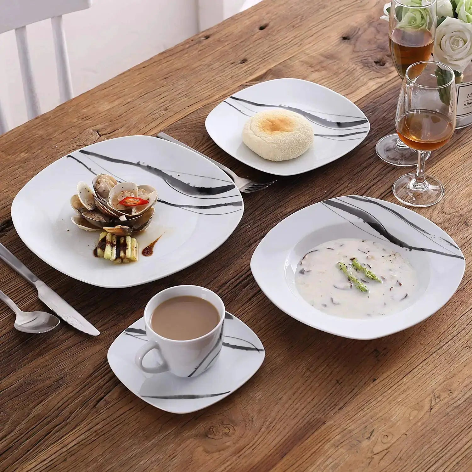 VEWEET TERESA 30/60-Piece Porcelain China Ceramic Dinner Set with Cups Saucers Dessert Plates Soup Plates Dinner Plates Set from PriceLows™