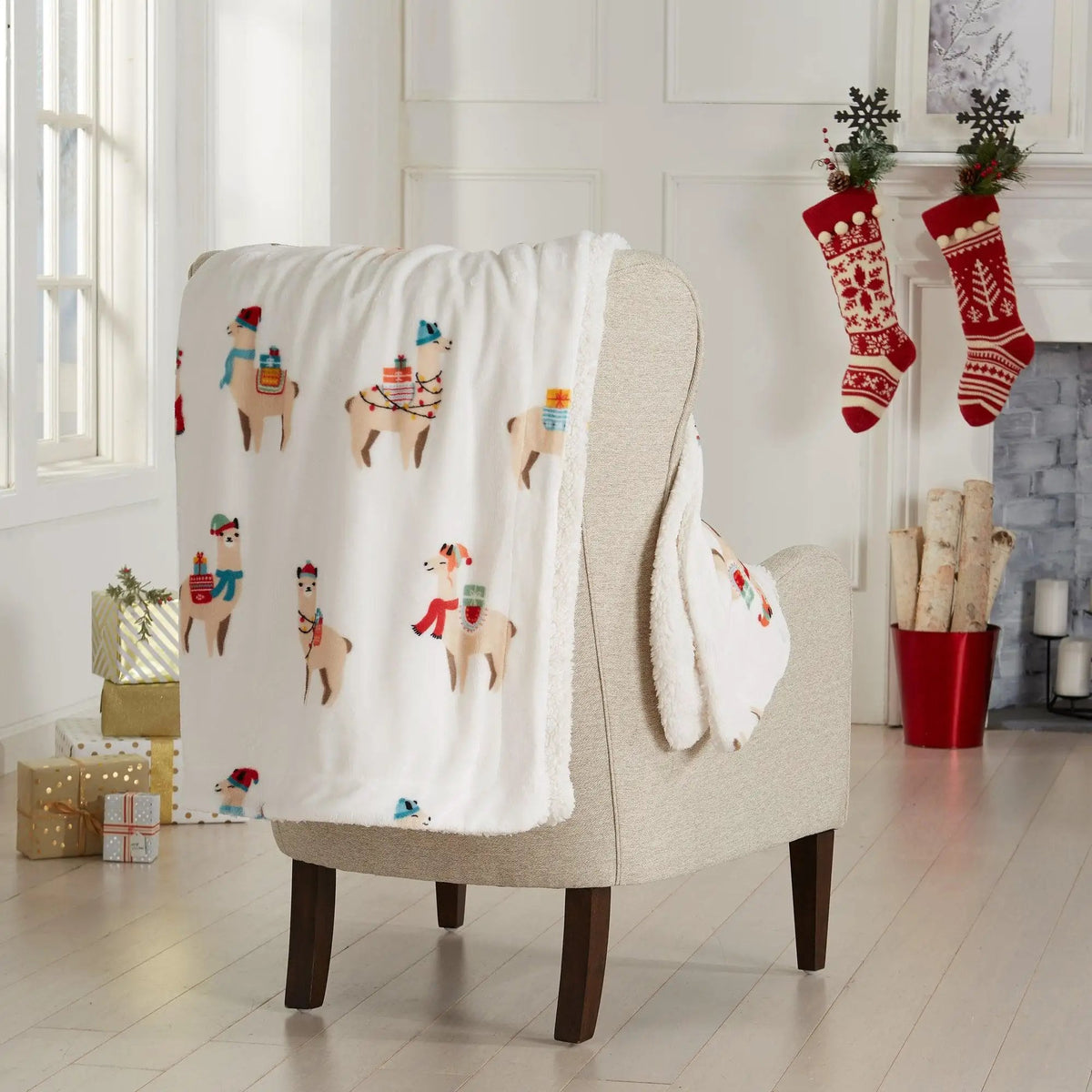 Holiday Sherpa Throw - Esmay Collection from PriceLows™