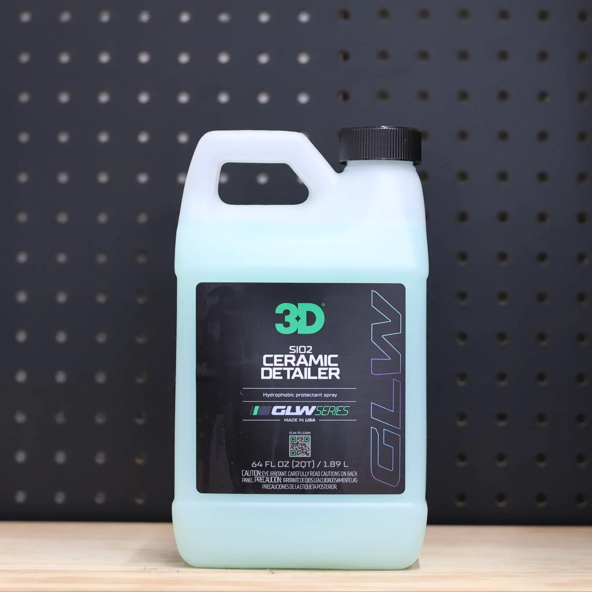 3D GLW SIO2 CERAMIC DETAILER 64 OZ from PriceLows™