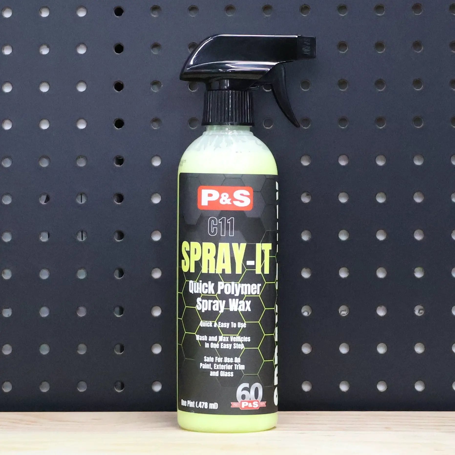 P&S Spray It - Quick Polymer Wax Pint from PriceLows™