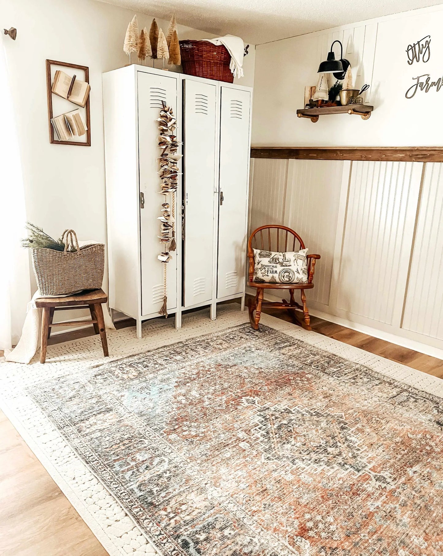 Blue Burgundy Holi-2302 Washable Area Rug from PriceLows™