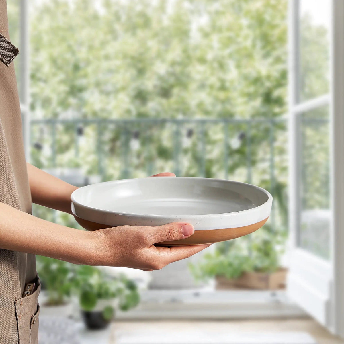Tonal Ceramic Flat Bowls (Style 2) | Set of 4 | Ceramic | Plate