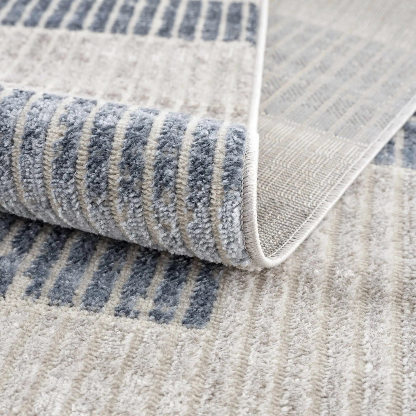 Brisa Area Rug from PriceLows™