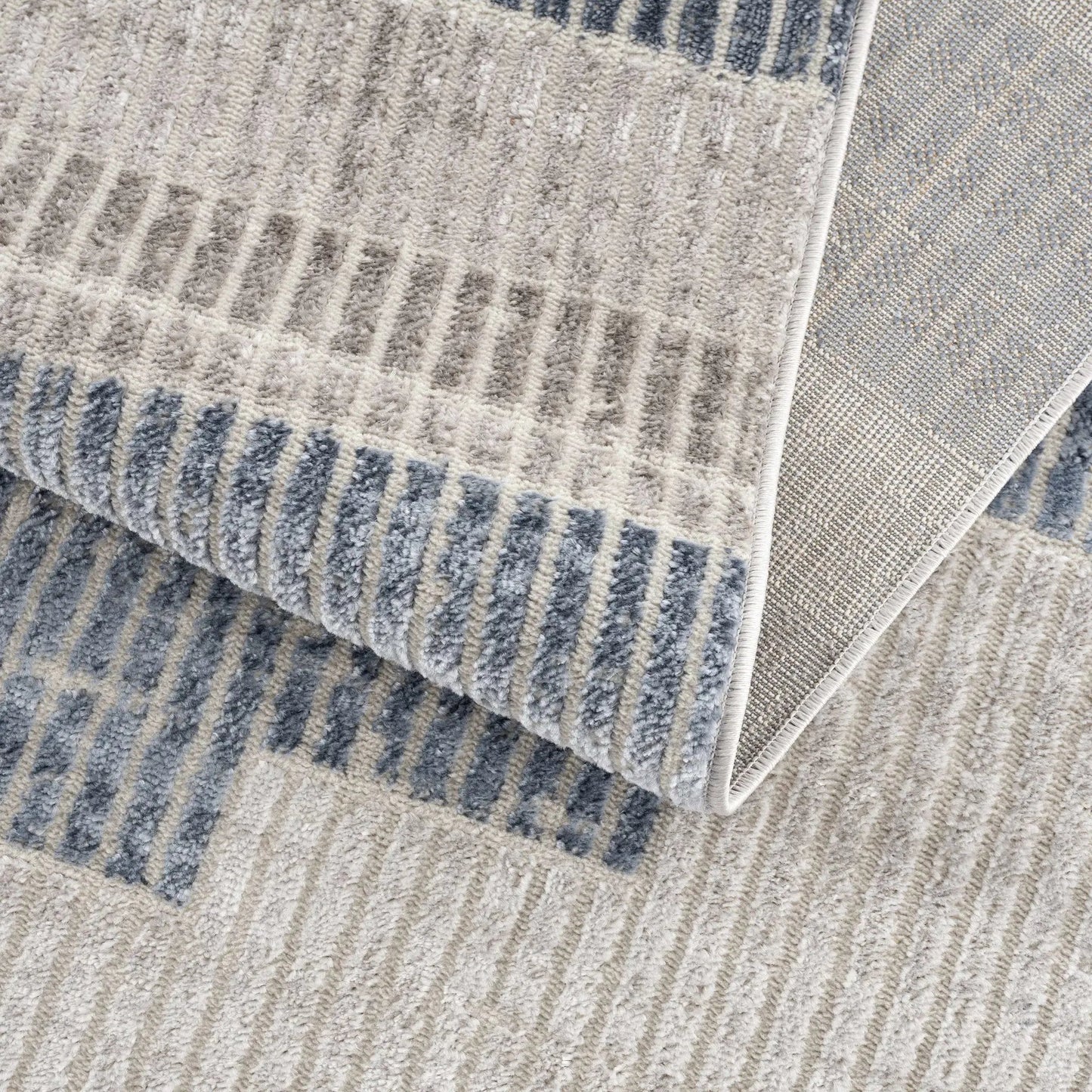 Brisa Area Rug from PriceLows™