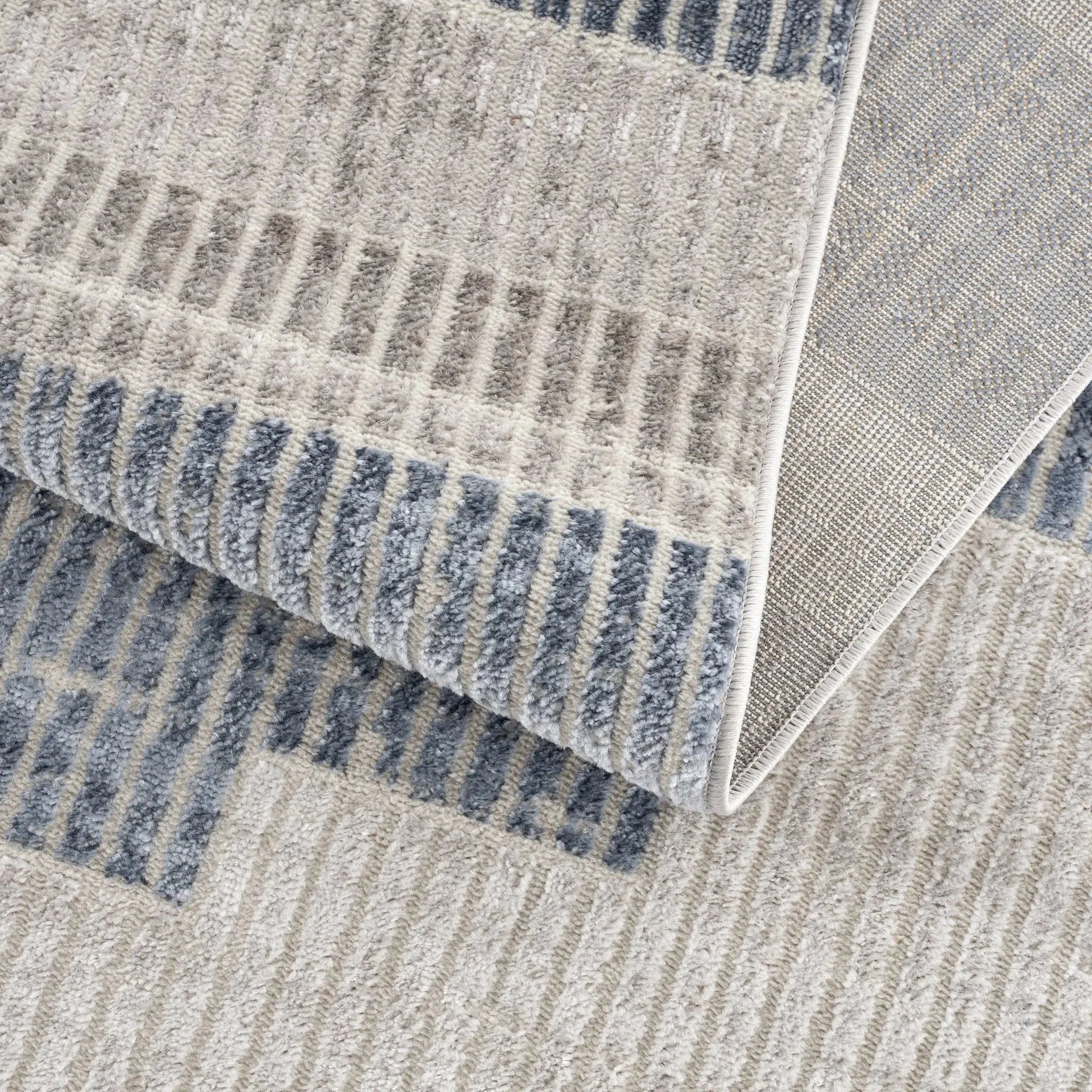 Brisa Area Rug from PriceLows™