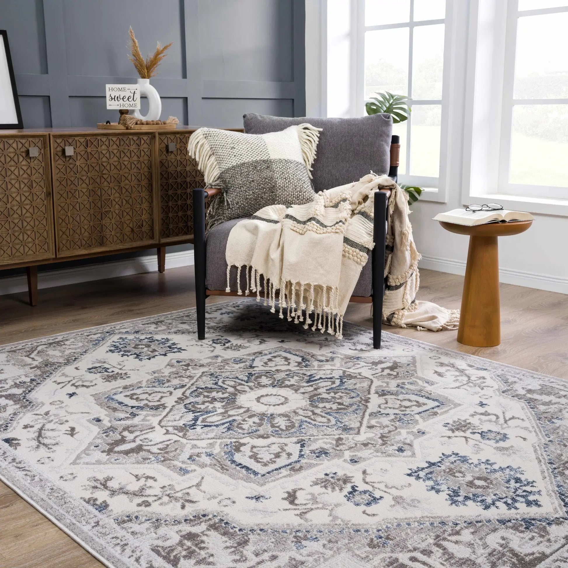 Bakir Area Rug from PriceLows™