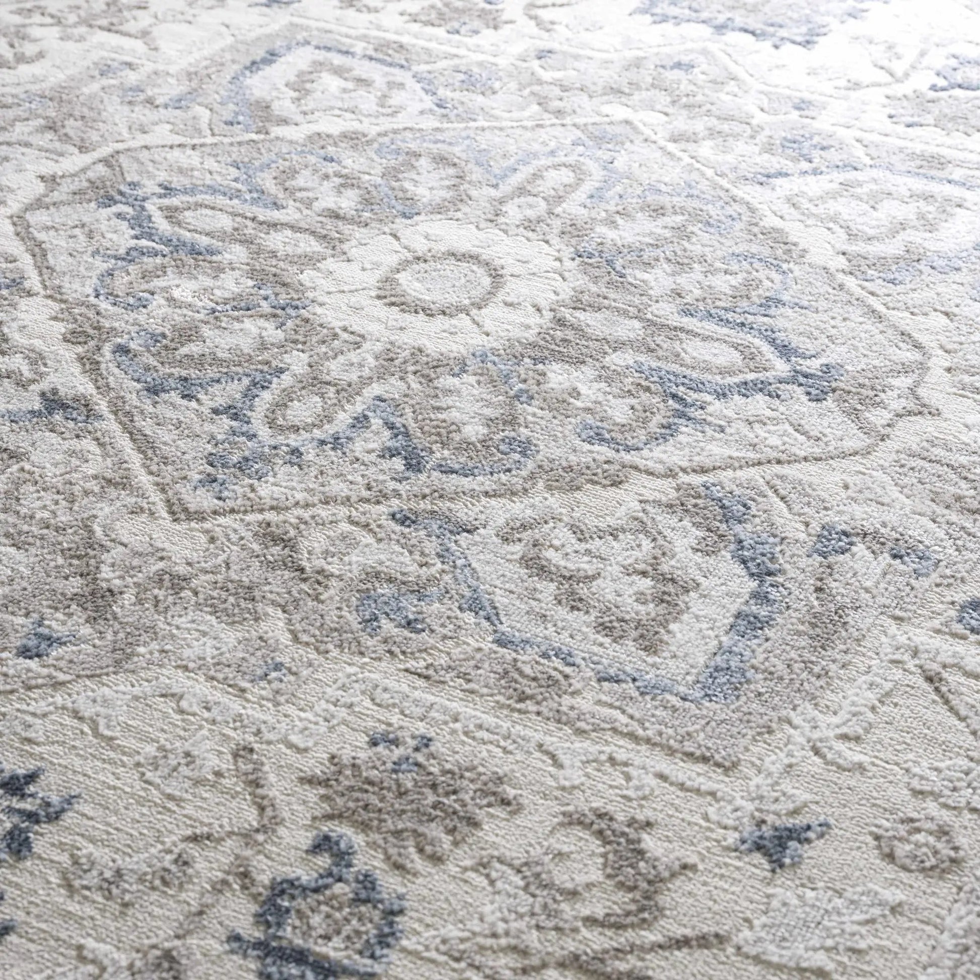 Bakir Area Rug from PriceLows™