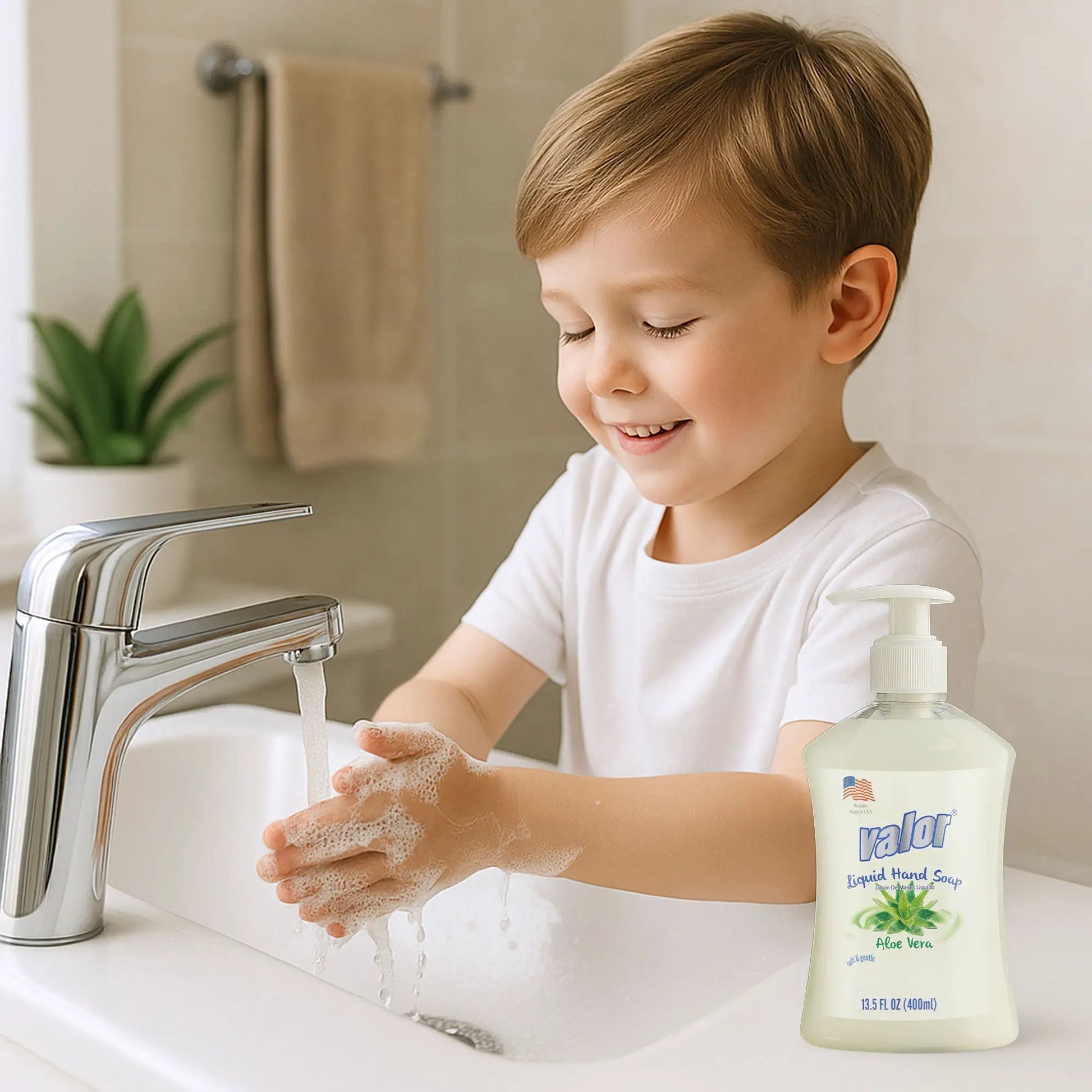 Liquid Hand Soap Aloe Vera from PriceLows™