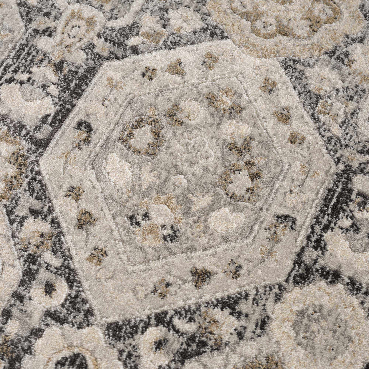 Minoa Area Rug from PriceLows™