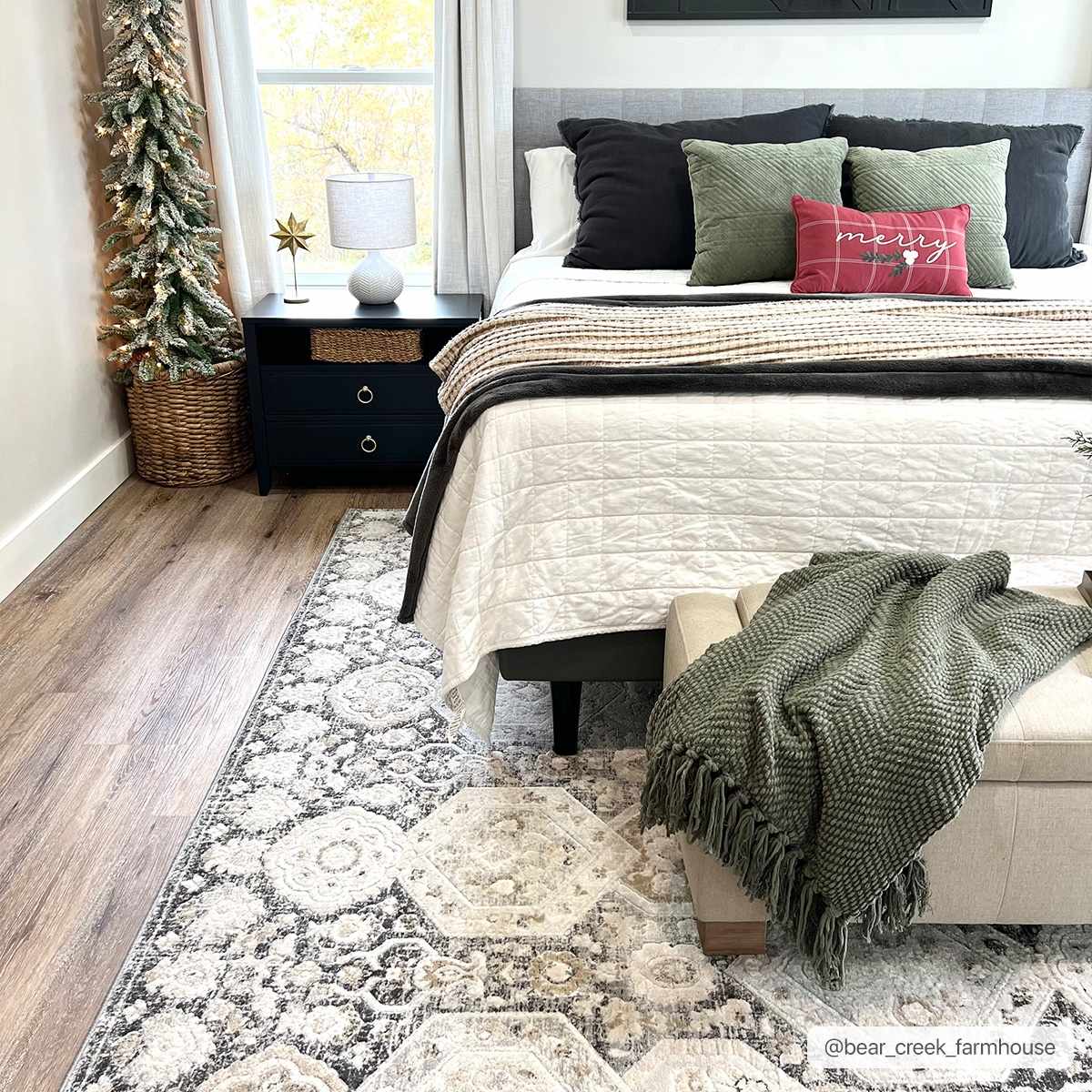 Minoa Area Rug from PriceLows™