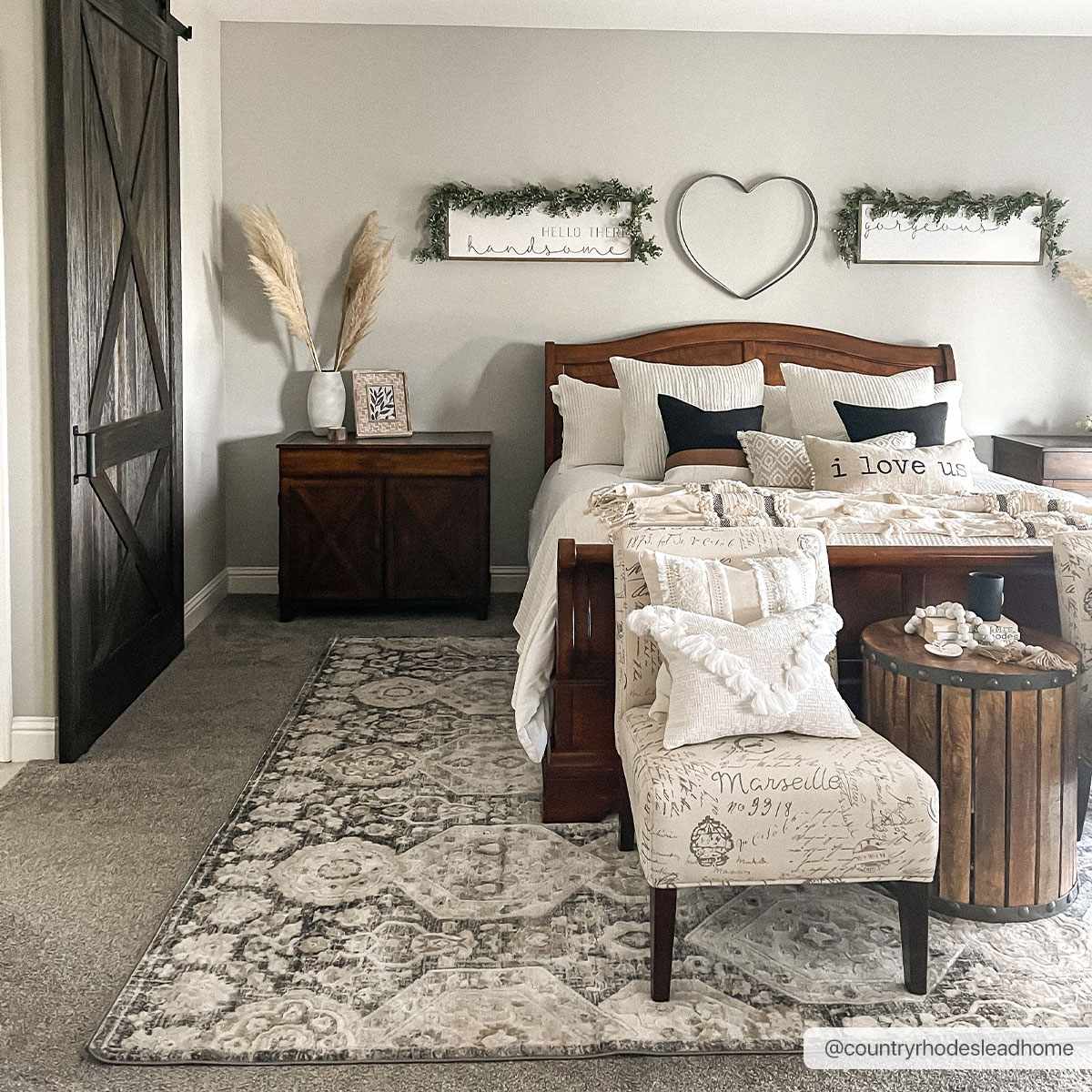 Minoa Area Rug from PriceLows™