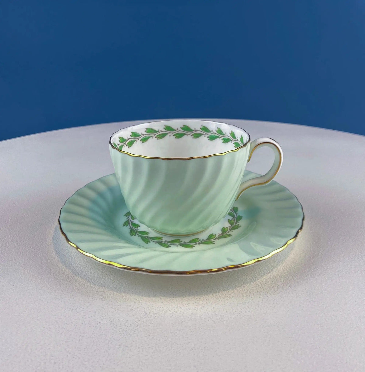 4 Minton Porcelain Cups and Saucers | Creamy Green & White Set with Delicate Leaf Garland Motif | Dining Room Table Decor | Collectors & Hosts