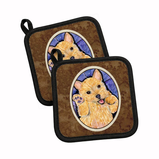 Pot Holder Set of 2 | Heat Resistant Quilted Hot Pads | 7.5 x 7.5 Inch | Norwich Terrier (Style 3)