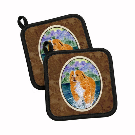 Pot Holder Set of 2 | Heat Resistant Quilted Hot Pads | 7.5 x 7.5 Inch | Nova Scotia Duck Toller