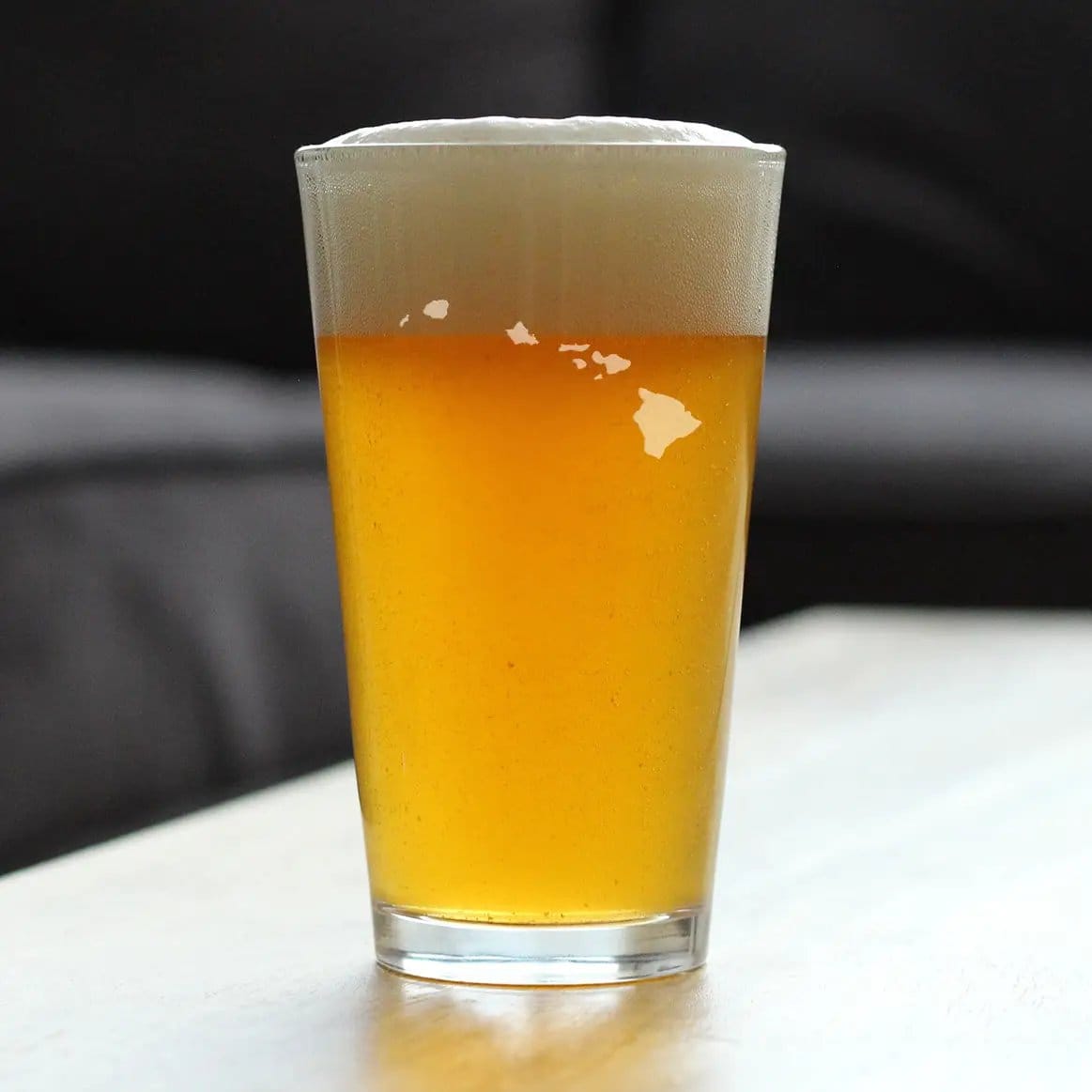 Etched Pint Glass | 16 oz Beer Glass | Dishwasher Safe | Hawaii State Outline