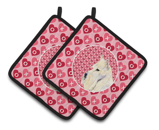 Pot Holder Set of 2 | Heat Resistant Quilted Hot Pads | 7.5 x 7.5 Inch | Scottish Terrier Hearts Love Valentine's Day Portrait (Style 2)