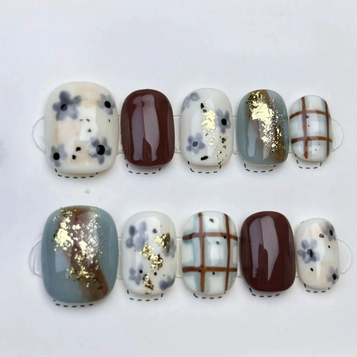 Press On Nails | Short Floral 10 Pack | PriceLows™