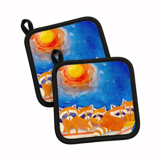 Pot Holder Set of 2 | Heat Resistant Quilted Hot Pads | 7.5 x 7.5 Inch | Raccoons on the railing