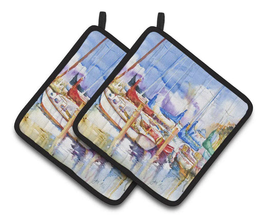 Pot Holder Set of 2 | Heat Resistant Quilted Hot Pads | 7.5 x 7.5 Inch | Runaway Sailboats