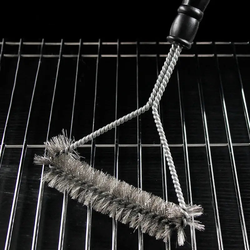 Barbecue Grill Brush | Stainless Steel Bristles | Heat Resistant | One Size